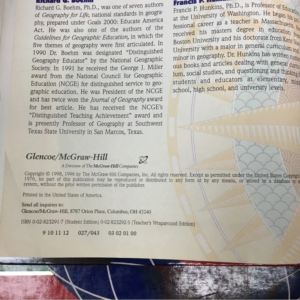 VINTAGE 1998 Geography Book The World and Its People National Geographic Society